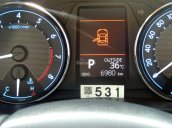 Bán ô tô Toyota Corolla altis 1.8G đời 2017, mới 96%