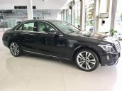 Cần bán Mercedes C250 mới, màu đen, nội thất đen ở Tuy Hòa, Phú Yên