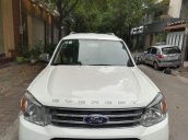 Cần bán Ford Everest 2013, màu trắng chính chủ