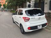 Bán Hyundai Grand i10 1.2 AT đời 2017, màu trắng chính chủ