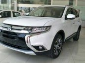 Mitsubishi Outlander 2019, đủ màu đủ phiên bản, tặng ghế da hoặc cam 360 chính hãng hỗ trợ trả góp, LH 0985598257