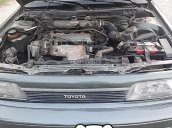 Bán xe Toyota Camry 2.0 MT 1990, màu xám, nhập khẩu còn mới 