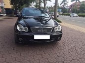 Cần bán xe Mercedes C240 đời 2005, màu đen, xe nhập