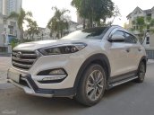 Cần bán Hyundai Tucson 2018, màu trắng, nhập khẩu