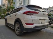 Cần bán Hyundai Tucson 2018, màu trắng, nhập khẩu