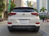 Cần bán Hyundai Tucson 2018, màu trắng, nhập khẩu