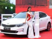 Bán xe Kia Optima 2.0 AT đời 2018, màu trắng, giá chỉ 772 triệu