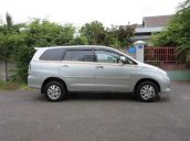 Bán Toyota Innova 2.0G đời 2011, màu bạc ít sử dụng, giá chỉ 446 triệu