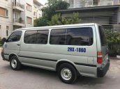 Bán Toyota Hiace 2.4 năm 2005 ít sử dụng