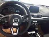 Cần bán Mazda 3 SD 1.5 Facelif năm 2018, màu trắng, mới 100%