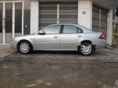 Bán xe Ford Mondeo đời 2003, gia đình sử dụng kỹ, máy nổ êm, gầm bệ chắc chắn