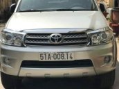 Bán Toyota Fortuner sản xuất năm 2010, màu bạc, nhập khẩu, giá chỉ 660 triệu