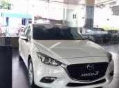 Cần bán Mazda 3 SD 1.5 Facelif năm 2018, màu trắng, mới 100%