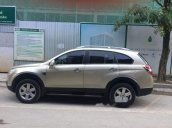 Bán Chevrolet Captiva LT đời 2009, màu vàng xe gia đình, giá tốt