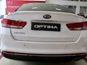 Bán xe Kia Optima 2.0 AT đời 2018, màu trắng, giá chỉ 772 triệu