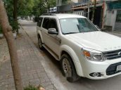 Cần bán Ford Everest 2013, màu trắng chính chủ