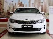 Bán xe Kia Optima 2.0 AT đời 2018, màu trắng, giá chỉ 772 triệu