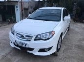 Bán xe Hyundai Avante 2012, màu trắng, nhập khẩu nguyên chiếc