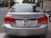 Cần bán xe Chevrolet Cruze 1.8 đời 2010, màu bạc