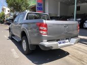 Bán Mitsubishi Triton 4x2 AT đời 2015, màu bạc, nhập khẩu, số tự động