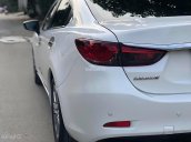 Bán ô tô Mazda 6 2.0 AT sản xuất năm 2015, màu trắng chính chủ