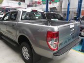 Bán ô tô Ford Ranger XLS 2.2L 4x2 AT đời 2018, màu bạc, nhập khẩu