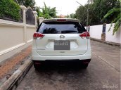 Bán xe Nissan X-Trail 2017 Đk 2018, số tự động, màu trắng, bản full