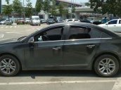 Cần bán xe Chevrolet Cruze đời 2017, màu đen, giá tốt