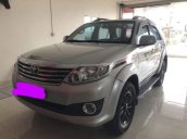 Bán Toyota Fortuner đời 2013, màu bạc, giá tốt