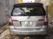 Bán xe Toyota Innova V sản xuất 2012, màu bạc