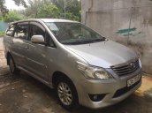 Bán xe Toyota Innova V sản xuất 2012, màu bạc