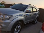 Cần bán xe Toyota Fortuner đời 2012, màu bạc số tự động giá cạnh tranh