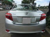 Bán xe Vios 1.5E số tự động, màu bạc 2017, xe nhà chạy kĩ