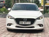 Bán ô tô Mazda 3 Facelift Hatchback đời 2017, màu trắng, 695 triệu