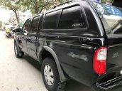 Bán xe Ford Ranger XLT sản xuất năm 2005, màu đen như mới, giá tốt