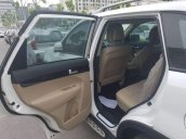 Cần bán gấp Kia Sorento sản xuất năm 2016, màu trắng 