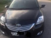 Cần bán gấp Toyota Vios sản xuất năm 2010, màu đen, giá 300tr