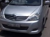 Cần bán Toyota Innova đời 2008, màu bạc, nhập khẩu nguyên chiếc xe gia đình