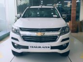 Không cần trả trước rước ngay xe Trailblazer 7 chỗ 2018, máy dầu, nhập khẩu. LH 0962951192