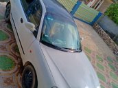 Cần bán Daewoo Nubira II 1.6 đời 2002, màu trắng còn mới, 70tr