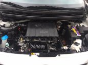 Bán gấp Hyundai Grand i10 1.0MT năm 2015, màu bạc, xe nhập, số sàn 