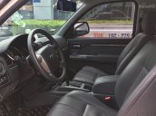 Bán Ford Everest 2.5L 4x2 AT đời 2013, màu trắng số tự động