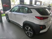 Bán Hyundai Kona 1.6 Turbo đời 2018, màu trắng