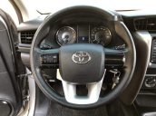 Bán Toyota Fortuner sản xuất năm 2017, giá tốt 