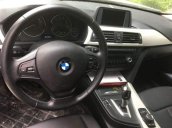 Bán xe BMW 3 Series 320i năm sản xuất 2013, màu trắng, giá tốt