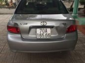 Cần bán Toyota Vios đời 2003, màu bạc, nhập khẩu nguyên chiếc