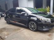 Cần bán lại xe Toyota Corolla altis 2.0V sản xuất 2014, màu đen, giá chỉ 685 triệu