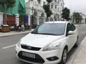 Bán xe Ford Focus 1.8 AT đời 2010, màu trắng, giá chỉ 350 triệu