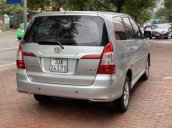 Bán Toyota Innova đời 2014, màu bạc, 555tr