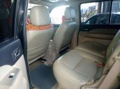 Cần bán Ford Everest đời 2008, màu đen xe gia đình